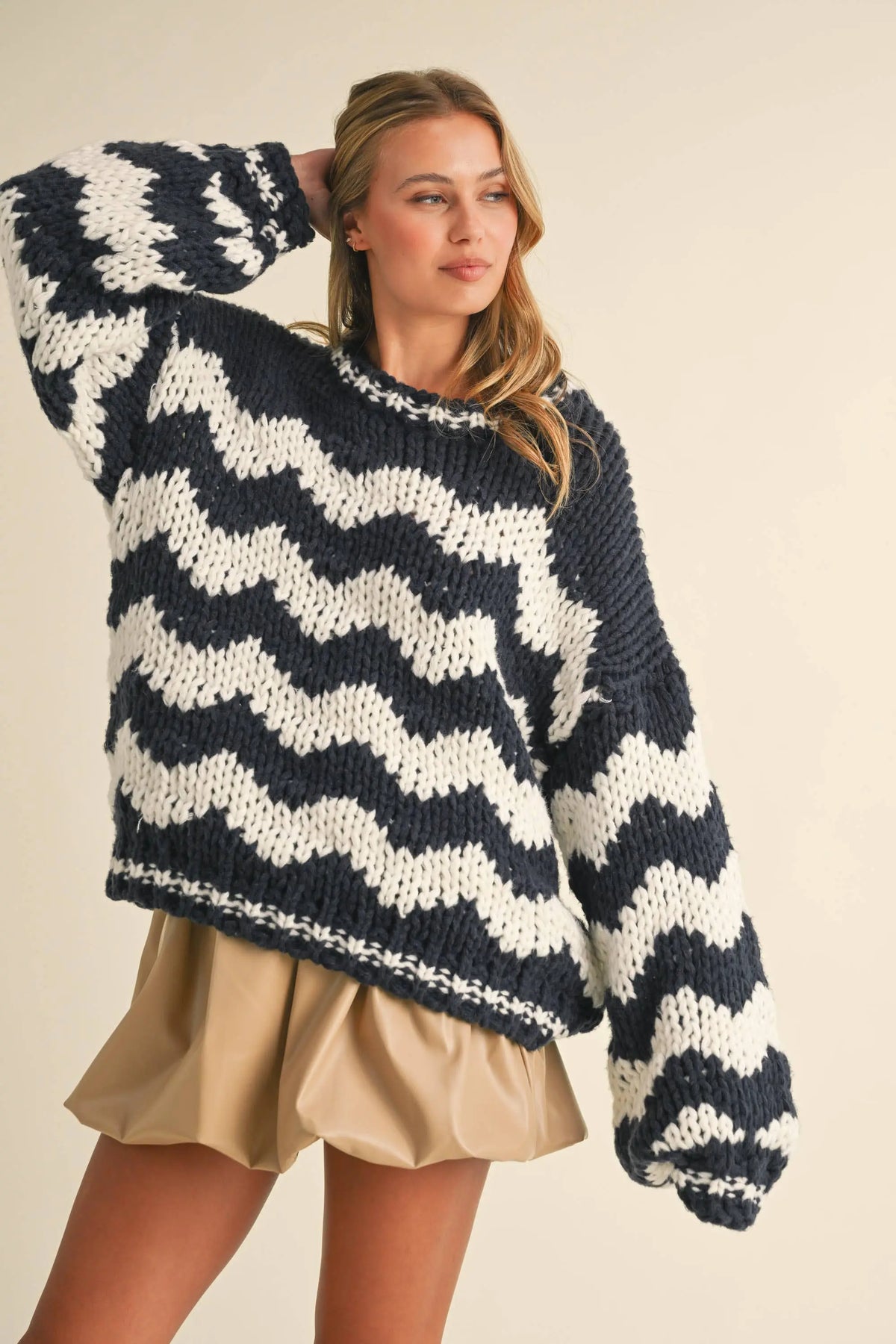 CHEVRON PATTERN OVERSIZED CHUNKY KNIT SWEATER TOP