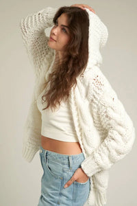 CABLE KNIT CARDIGAN - UNCOMMON REIGN