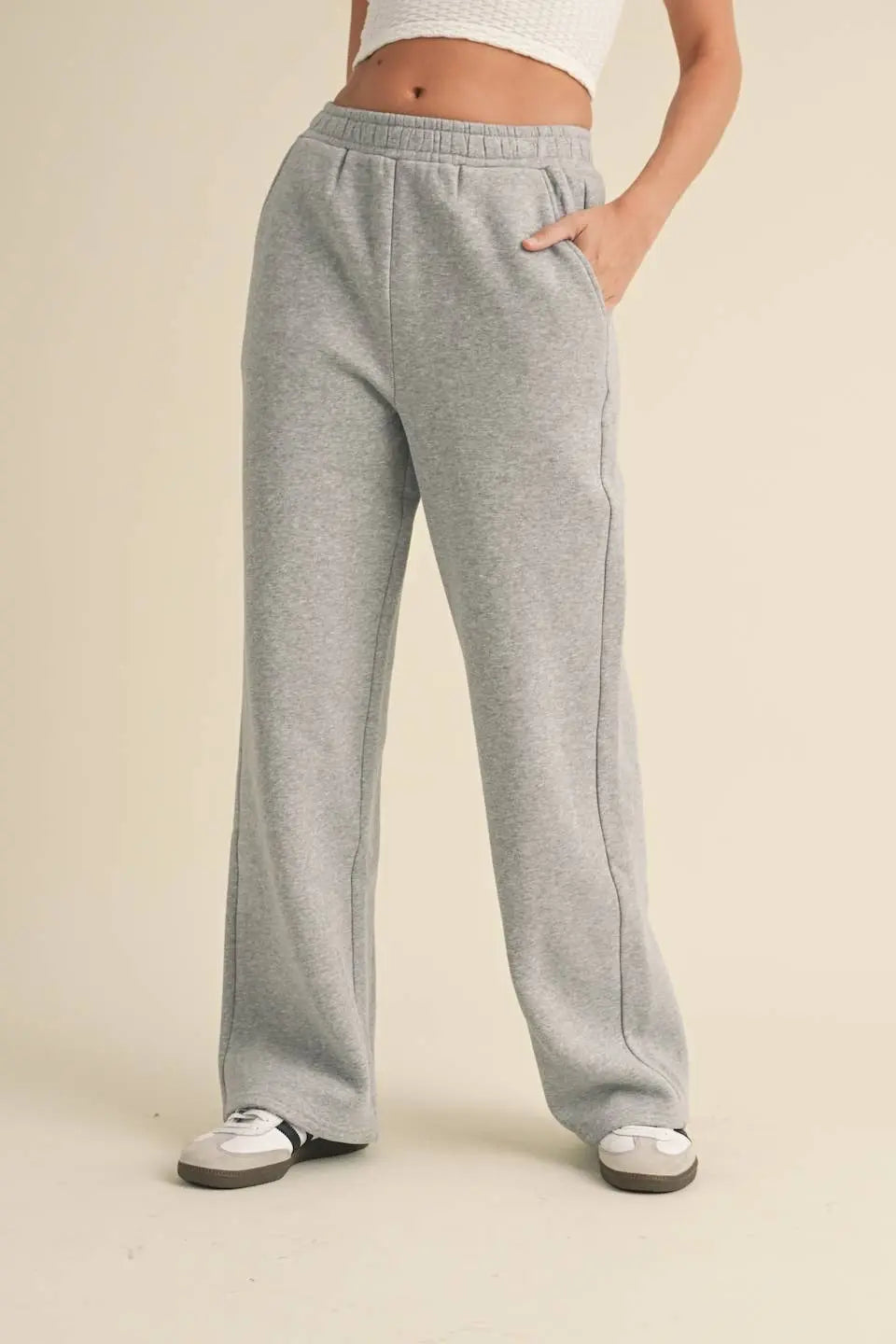 COZY FLEECE WIDE LEG SWEATPANTS