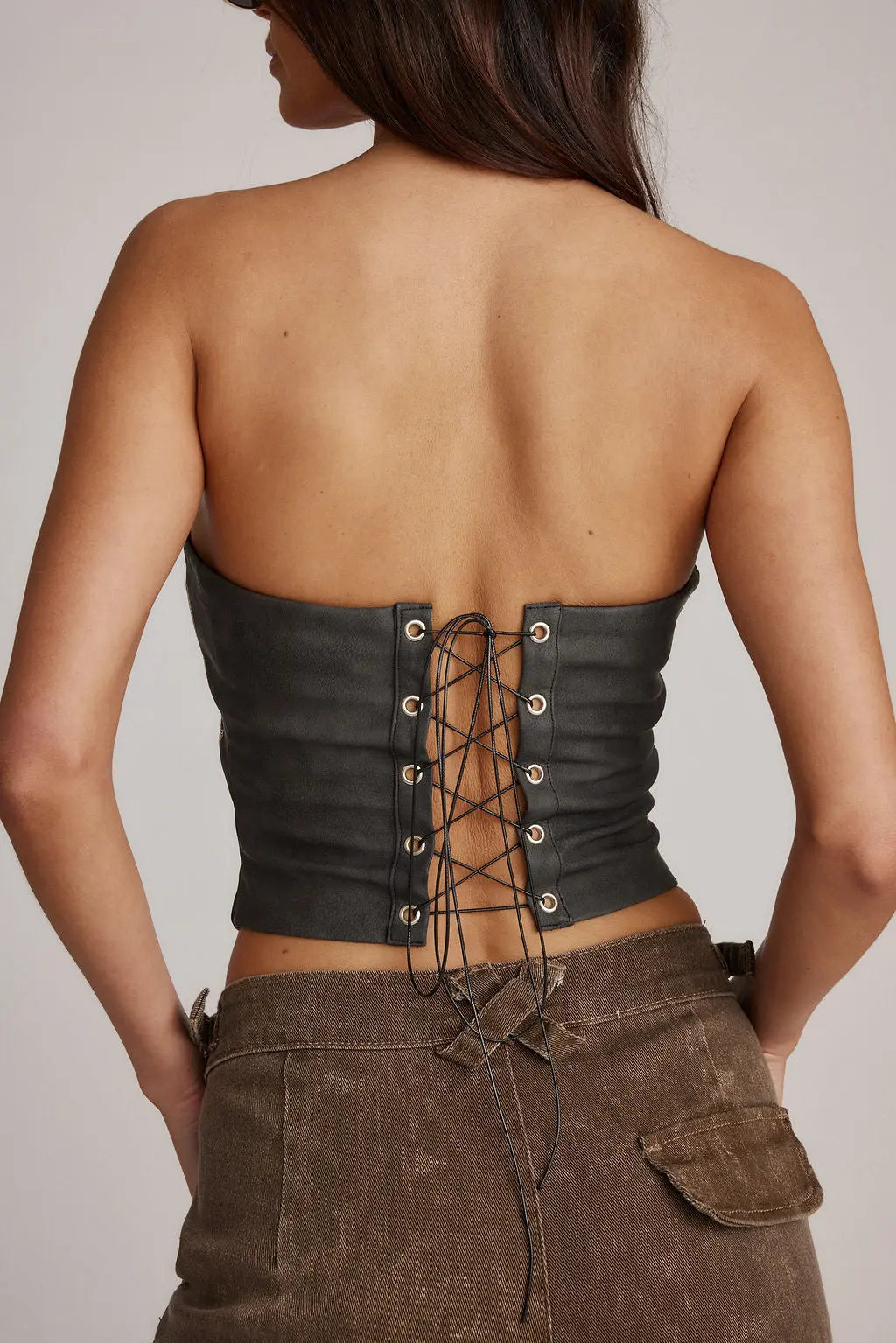 SMALL TOWN SMOKE SHOW FAUX LEATHER CORSET TOP-BLACK